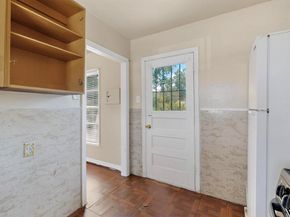 2122  Monterrey Avenue , Dallas Texas 75228