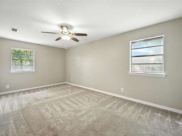 313  Vine Street , Euless Texas 76040