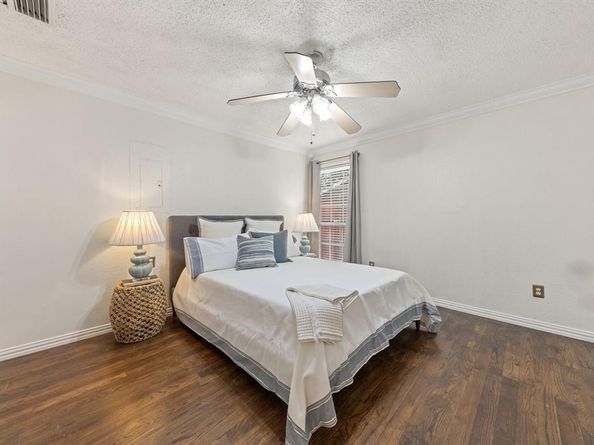 10338  Country Club Drive , Dallas Texas 75218