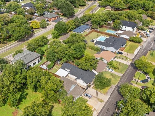 10338  Country Club Drive , Dallas Texas 75218