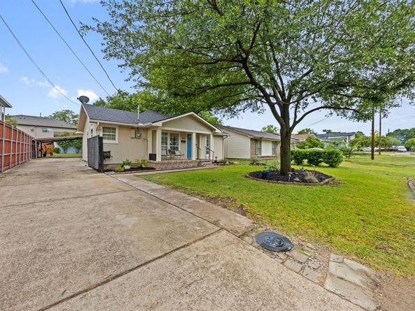 10338  Country Club Drive , Dallas Texas 75218