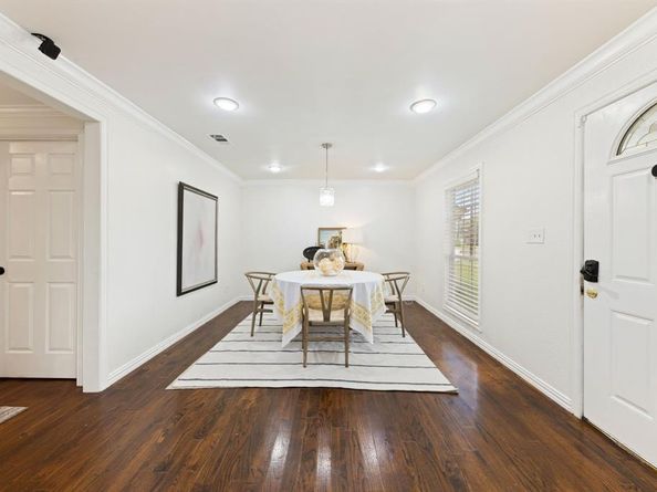 10338  Country Club Drive , Dallas Texas 75218