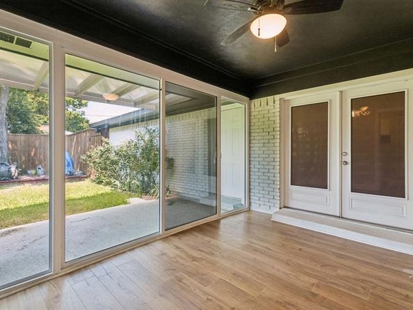 5111  Menefee Drive , Dallas Texas 75227