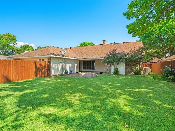 1204  Kenshire Lane , Richardson Texas 75081