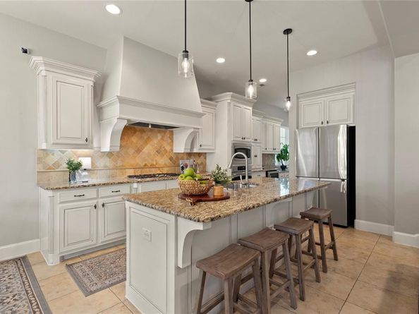 1305  Foxglove Circle , Lantana Texas 76226