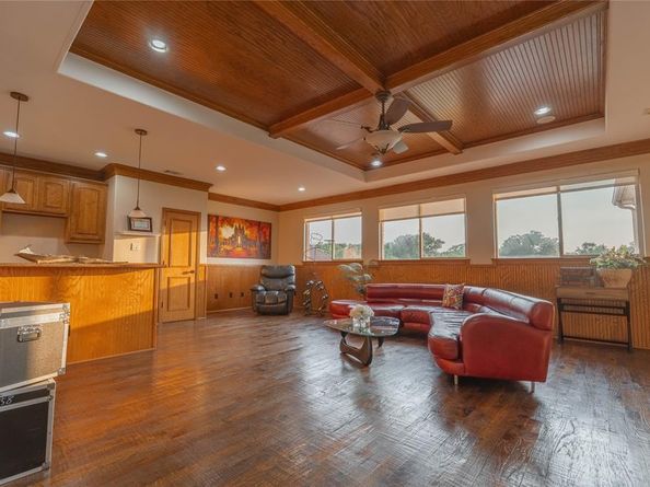 2525 E Brand Road , Garland Texas 75044