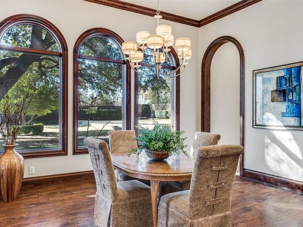 10750  Welch Road , Dallas Texas 75229