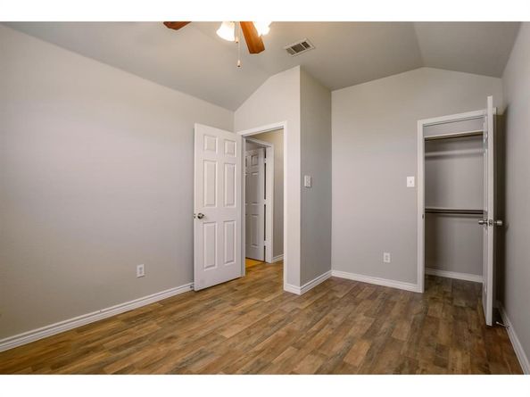 9221  Marilyn Drive , White Settlement Texas 76108