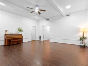 1915  Chesham Drive , Carrollton Texas 75007