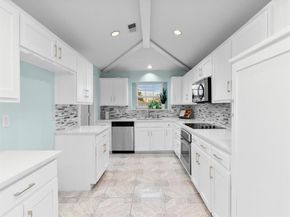 1915  Chesham Drive , Carrollton Texas 75007