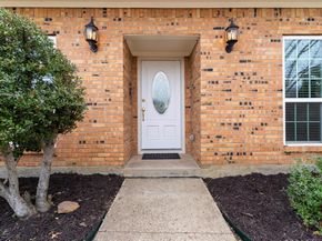 1915  Chesham Drive , Carrollton Texas 75007