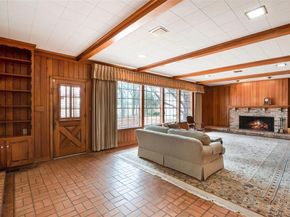 1578  Bar Harbor Drive , Dallas Texas 75232