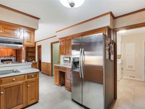 1578  Bar Harbor Drive , Dallas Texas 75232