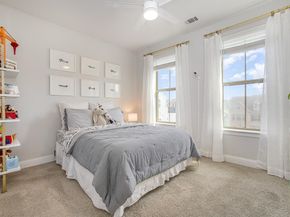 1117  Tea Olive Lane , Dallas Texas 75212