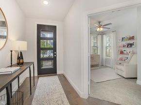 1117  Tea Olive Lane , Dallas Texas 75212