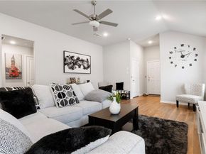 1101  La Esperanza Drive , Mesquite Texas 75149