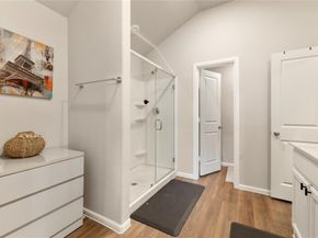 1101  La Esperanza Drive , Mesquite Texas 75149