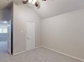10444  Stoneside Trail , Fort Worth Texas 76244