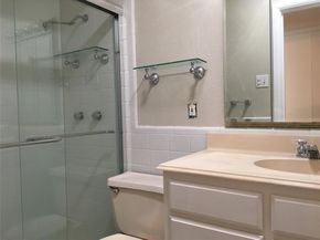 4500  Westridge Avenue  18, Fort Worth Texas 76116