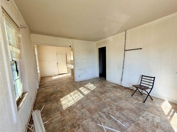 5408  Como Drive , Fort Worth Texas 76107