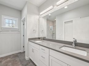 656  Bishop Heights Lane , Dallas Texas 75208