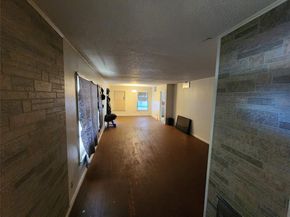 1527  Cape Cod Drive , Dallas Texas 75216