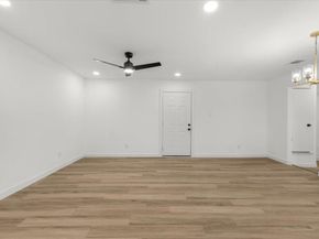 6415  Cinnamon Oaks Drive , Dallas Texas 75241