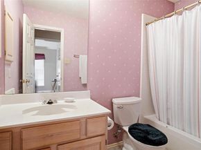 1704  Shadow Creek , Mesquite Texas 75181