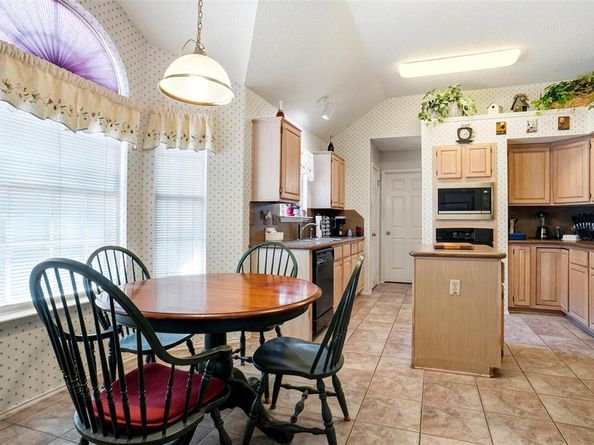 1704  Shadow Creek , Mesquite Texas 75181