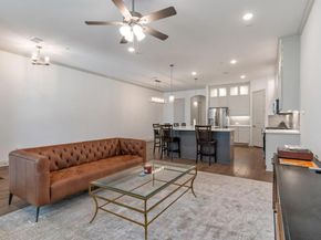 1900  Melinda Lane , Farmers Branch Texas 75234