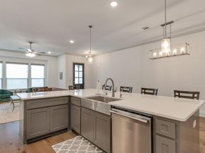 1900  Melinda Lane , Farmers Branch Texas 75234