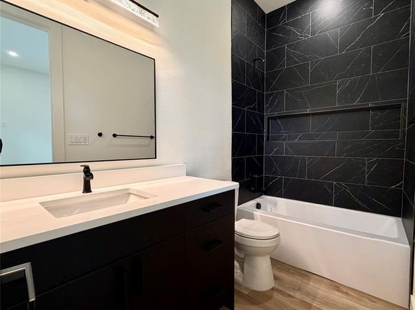 607  Grandview Avenue , Dallas Texas 75223