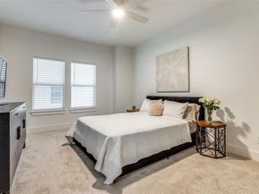 6331  Lakeshore  , Dallas Texas 75214