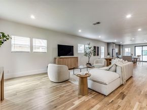 6331  Lakeshore  , Dallas Texas 75214