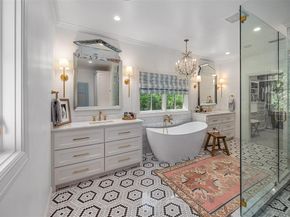 2211  Colonial Parkway , Fort Worth Texas 76109