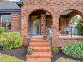 4328  Lovell Avenue , Fort Worth Texas 76107