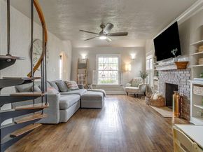 4328  Lovell Avenue , Fort Worth Texas 76107