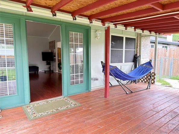1519  Clearbrook Street , Lancaster Texas 75134