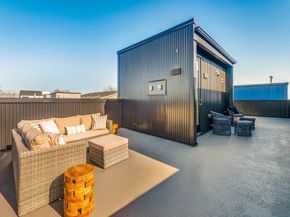 426 W 9th Street  105, Dallas Texas 75208