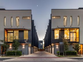 426 W 9th Street  105, Dallas Texas 75208