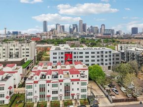 1771  Novela Way , Dallas Texas 75215