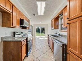 1532  Augusta Road , Benbrook Texas 76126