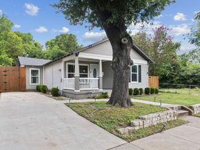 1142 W Clarendon Drive , Dallas Texas 75208