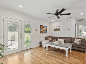 1142 W Clarendon Drive , Dallas Texas 75208