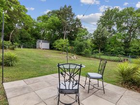 1142 W Clarendon Drive , Dallas Texas 75208