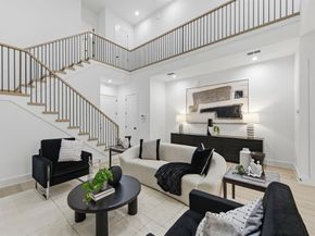 815  Bayonne Street , Dallas Texas 75212