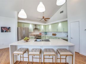 8702  San Fernando Way , Dallas Texas 75218