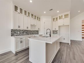 3811  Aransas Street , Dallas Texas 75212