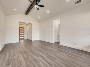 3811  Aransas Street , Dallas Texas 75212