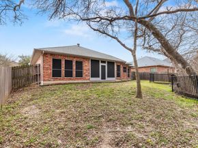 1021  Crestwood Court , DeSoto Texas 75115